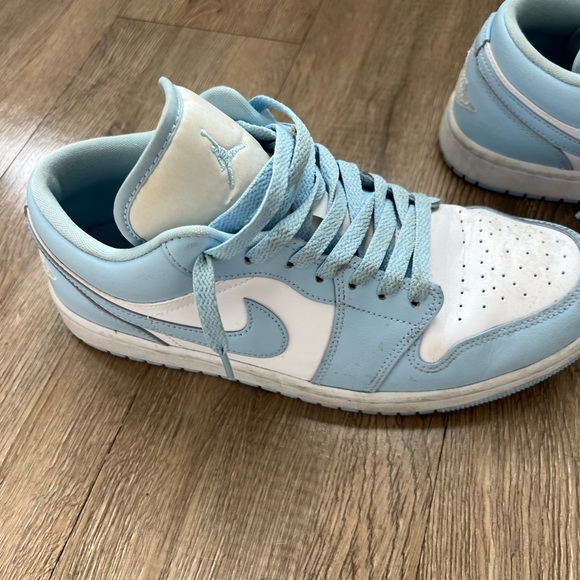 women’s air jordan’s ice blue size 10 - Picture 7 of 9